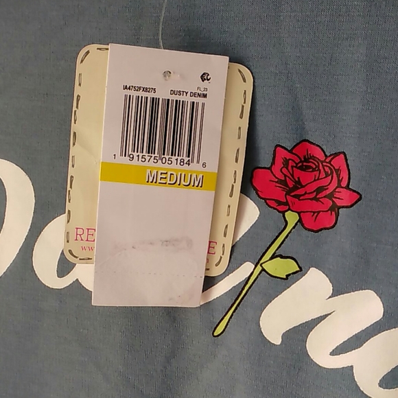 NWT Blue Top - Picture 3 of 3